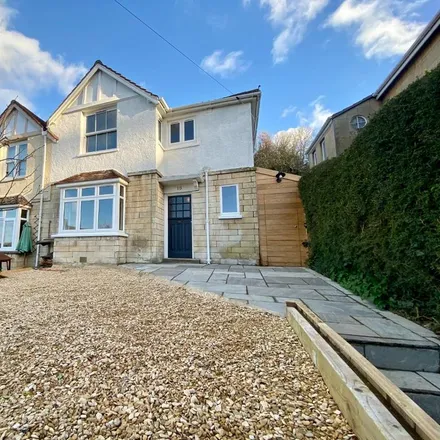 Rent this 3 bed duplex on St Georges Hill in Saint George's Hill, Bathampton