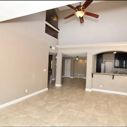Image 7 - North Resler Drive, El Paso, TX 79912, USA - House for rent