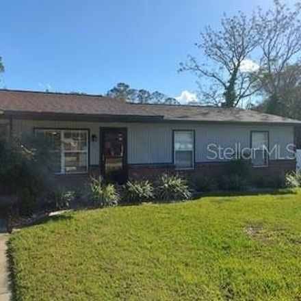 Rent this 3 bed house on 10833 Southeast 52nd Avenue in Belleview, Marion County