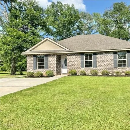 Buy this 3 bed house on 47344 Madelyn Court in Tangipahoa Parish, LA 70401