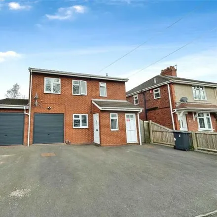 Rent this 2 bed apartment on Victoria Rd / Vicarage Rd in Victoria Road, Wednesfield