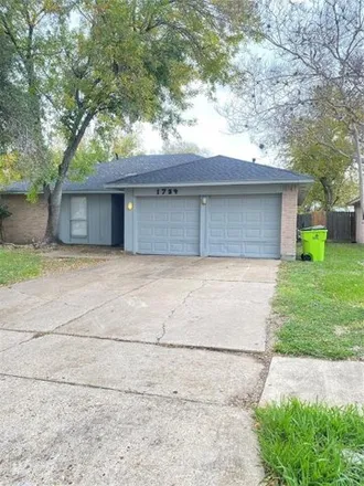Rent this 3 bed house on 1776 Meadow Green Drive in Missouri City, TX 77489