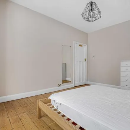 Image 7 - Challoner Street, London, W14 9LH, United Kingdom - Apartment for sale