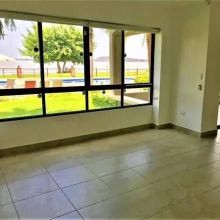 Rent this 3 bed apartment on Avenida Samborondón in 092302, Samborondón