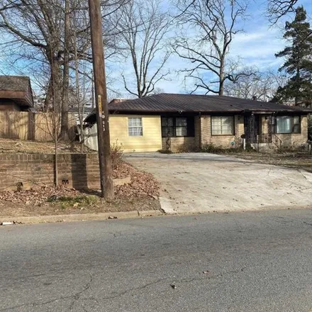 Buy this 4 bed house on Connect Church - Little Rock Campus in 2100 South Tyler Street, Little Rock