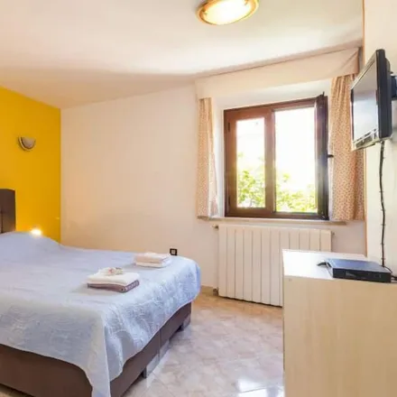 Image 5 - Umag, Istria County, Croatia - Apartment for rent