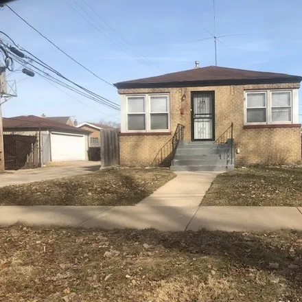 Buy this 2 bed house on 114 East 123rd Street in Chicago, IL 60827