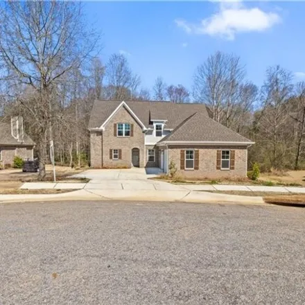 Buy this 5 bed house on 2358 Annandale Lane in Auburn, AL 36830