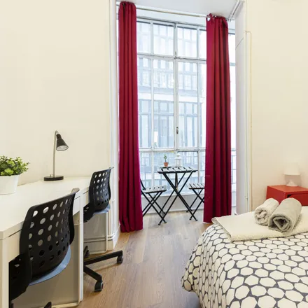 Image 2 - The Kooples, Calle de Claudio Coello, 43, 28001 Madrid, Spain - Room for rent