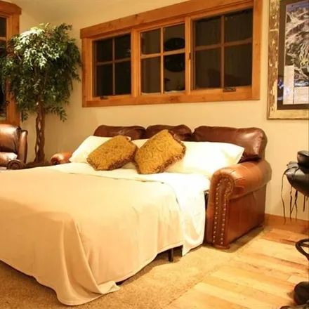 Rent this 4 bed townhouse on Silverthorne in CO, 80497