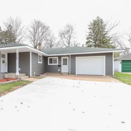 Buy this 3 bed house on 2347 Fourth Avenue in Stevens Point, WI 54481