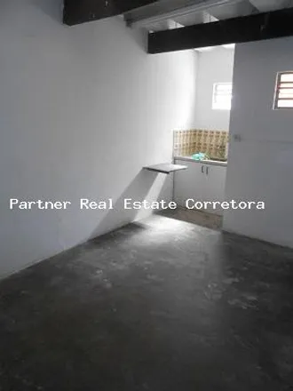 Rent this 5 bed house on Rua Piauí 710 in Higienópolis, São Paulo - SP