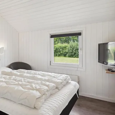 Rent this 5 bed house on Rygcenter Syddanmark - Sønderborg in Prins Henriks Avenue, 6400 Sønderborg