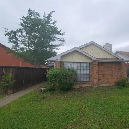 Rent this 3 bed house on 1533 Windmill Lane in Mesquite, TX 75149