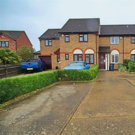 Buy this 2 bed townhouse on Hollybush Way in Churchgate, EN7 6EP