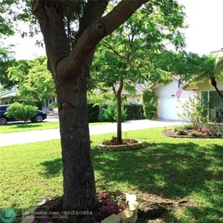 Image 4 - 8485 Nw 49th Dr, Coral Springs, Florida, 33067 - House for sale