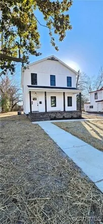 Buy this 3 bed house on 505 Oak Street in Blackstone, VA 23824