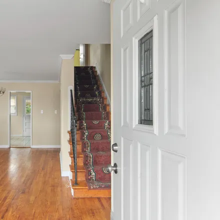 Image 6 - 2022 Oliver Street, Hyattsville, MD 20782, USA - Townhouse for rent