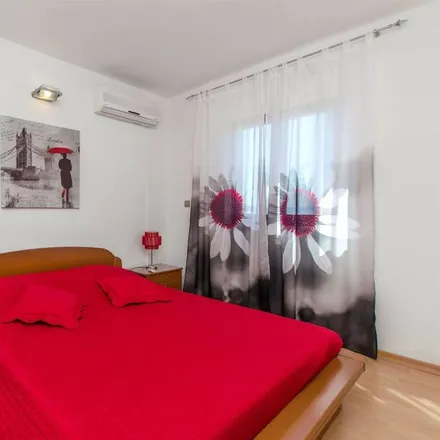 Image 6 - 21420, Croatia - Apartment for rent