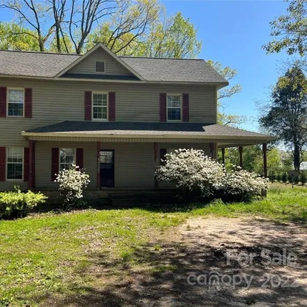 Buy this 3 bed house on 2369 Buffalo Shoals Road in Statesville, NC 28677