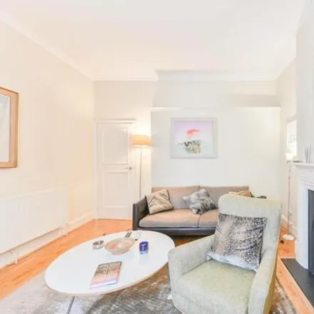 Image 6 - 138 Cambridge Street, London, SW1V 4PE, United Kingdom - Apartment for sale