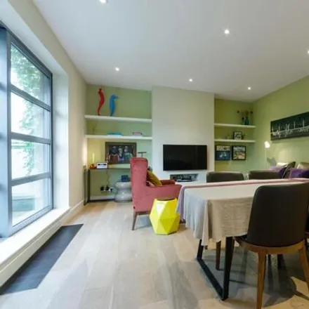 Image 1 - 119 Haverstock Hill, Maitland Park, London, NW3 4RY, United Kingdom - Apartment for rent