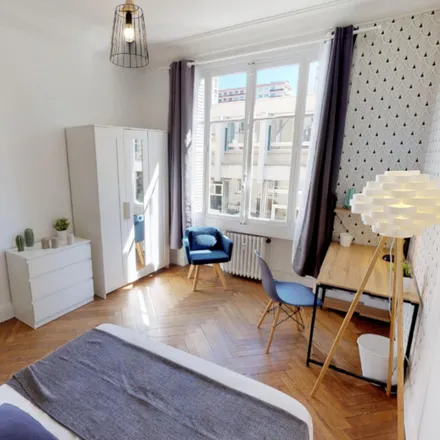 Rent this 3 bed room on 111 Rue Cuvier in 69006 Lyon, France