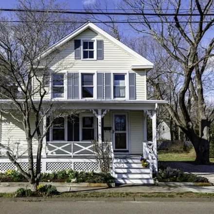 Buy this 2 bed house on 148 Broad Street in Guilford, CT 06437