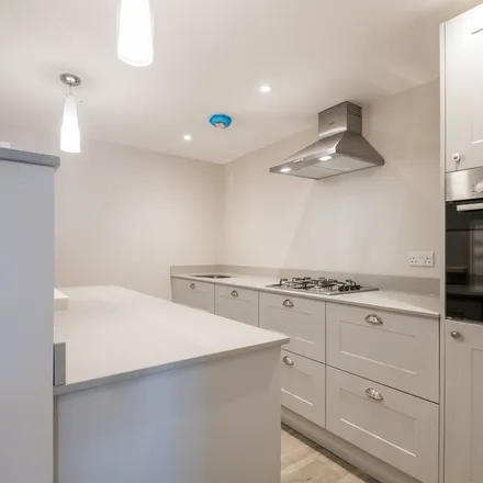 Rent this 2 bed apartment on 117 Lordship Lane in London, SE22 8HX