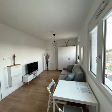 Rent this 1 bed apartment on An den Hochgärten 4 in 50389 Wesseling, Germany