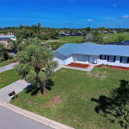 Buy this 3 bed house on 6 Oakland Hills Ct in Rotonda West, Florida