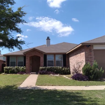 Image 1 - 1333 Cherokee Rose Lane, Burleson, TX 76028, USA - House for sale