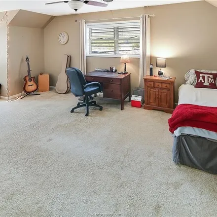 Image 7 - 1303 Langford Street, College Station, TX 77840, USA - House for sale