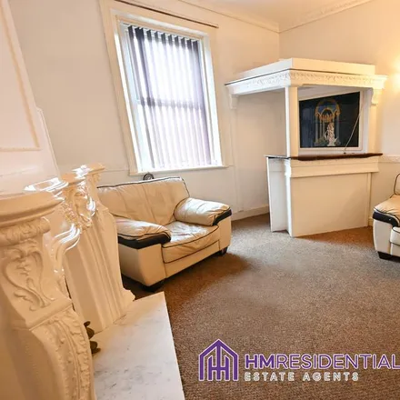 Image 3 - Dairy Lane, Newcastle upon Tyne, NE2 4BP, United Kingdom - Apartment for rent