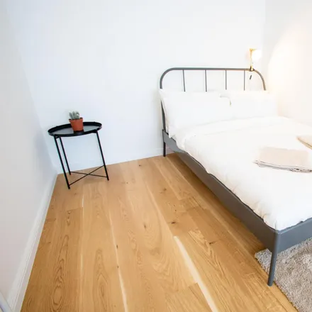 Rent this 4 bed room on Wilhelmstraße 119 in 10963 Berlin, Germany