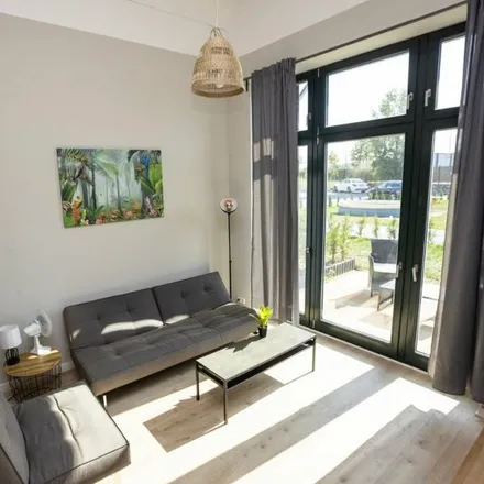 Rent this 2 bed apartment on Stannebeinplatz 1 in 04347 Leipzig, Germany
