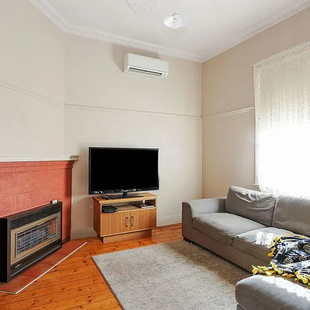 Image 3 - Scott Street, Camperdown VIC 3260, Australia - Apartment for rent