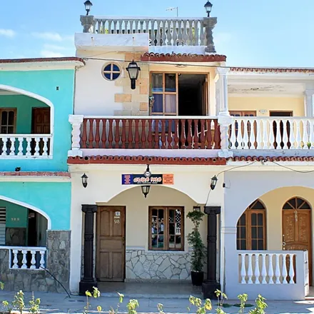 Image 1 - Camagüey, CAMAGÜEY, CU - House for rent