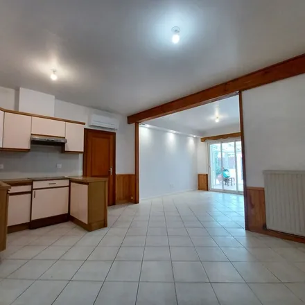 Rent this 2 bed apartment on 1 Avenue Léon Bourgeois in 11200 Lézignan-Corbières, France