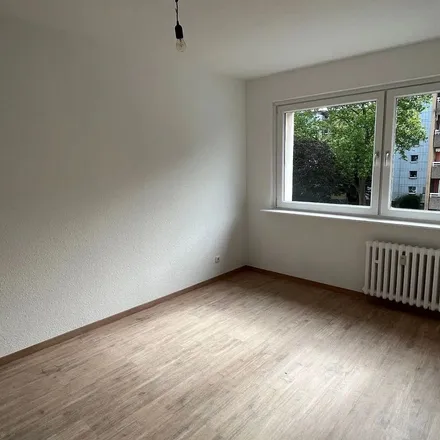 Image 4 - Gerhart-Hauptmann-Straße 19, 47226 Duisburg, Germany - Apartment for rent