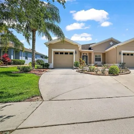 Buy this 4 bed house on 5007 Royce Drive in Orange County, FL 32757