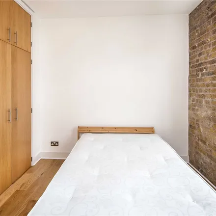Rent this 1 bed apartment on Sutherland Road in Old Ford, London