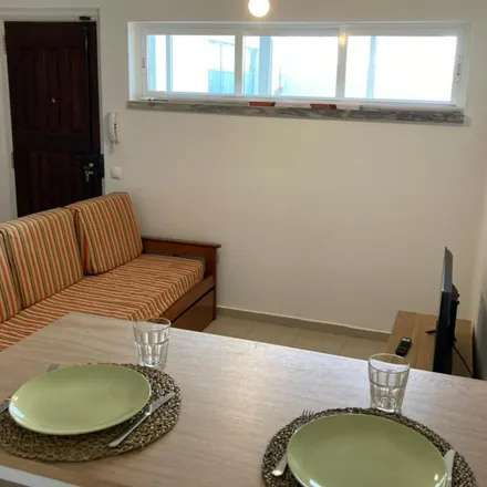 Rent this 1 bed apartment on Rua Peixinho Junior in 2780-011 Paço de Arcos, Portugal