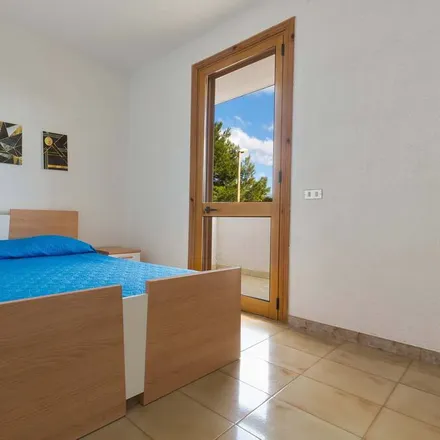 Rent this 2 bed apartment on Torre dell'Orso in Via Bellavista, Torre dell'Orso LE