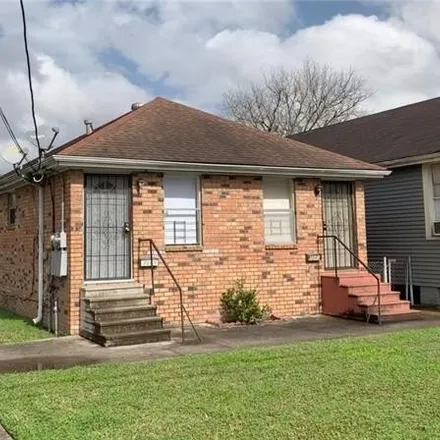 Rent this 2 bed house on 2843 North Gayoso Street in New Orleans, LA 70119