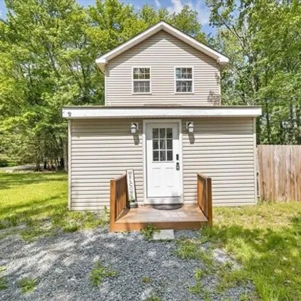 Image 1 - 4124 Low Ridge Rd, Pennsylvania, 18346 - House for sale