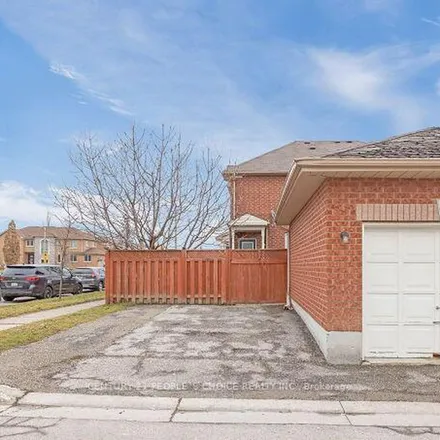 Rent this 3 bed apartment on 37 Maple Meadows Lane in Vaughan, ON L6A 2M4