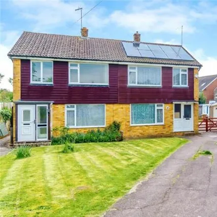 Buy this 3 bed house on Chipstead Close in Redhill, RH1 6DS