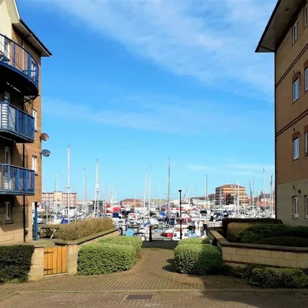 Image 2 - Spinnaker House, Admiral Way, Hartlepool, TS24 0XB, United Kingdom - Apartment for rent