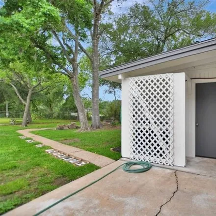 Image 4 - 370 Carey Lane, Friendswood, TX 77546, USA - House for rent